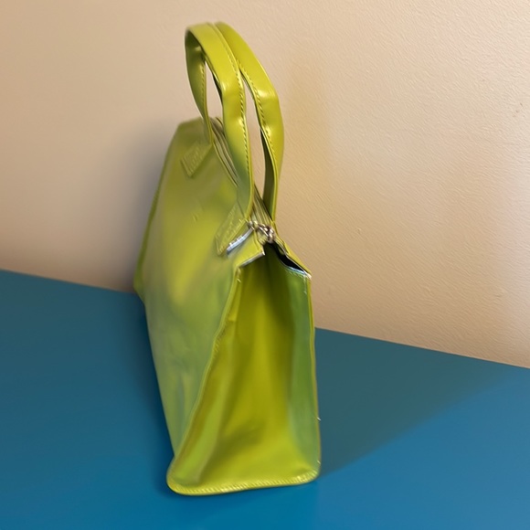 Adorable Chartreuse Bag with Flowers - Picture 4 of 8